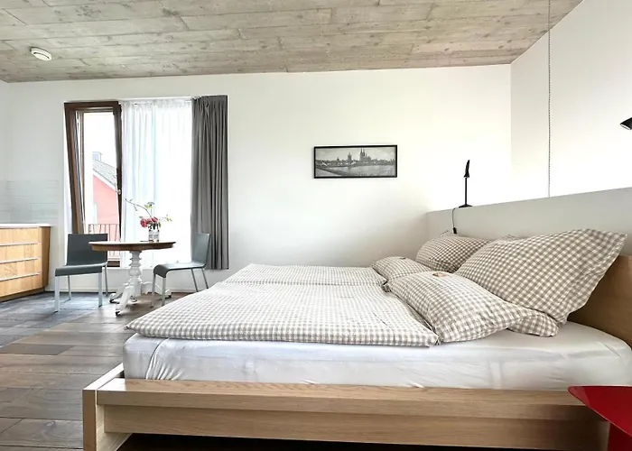 Cologne Country Lodge